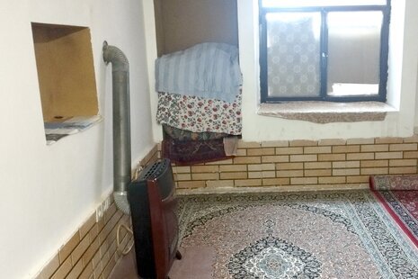 اتاق همکف اقامتگاه سنتی در نطنز