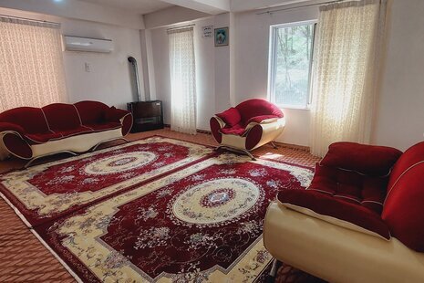 واحد در طبقه دوم مجتمع رایان 2