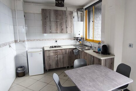 واحد تکخواب مبله 8 در هتل آپارتمان نشتارود