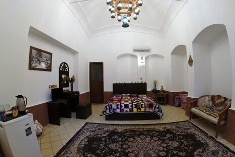 اتاق دبل vip در هتل سنتی در کاشان