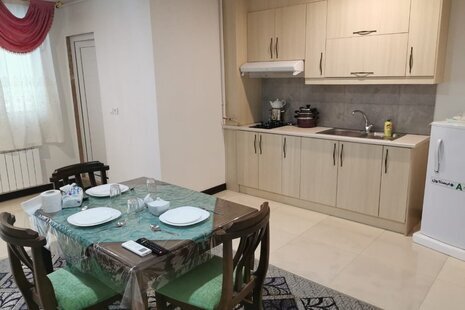 واحد تکخواب 102 در هتل آپارتمان خمام