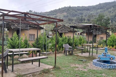 کلبه آرامش در اقامتگاه بومگردی آمل