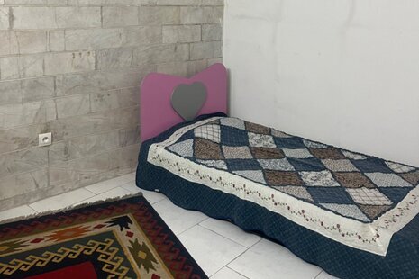 آپارتمان مبله تکخواب روشن در اصفهان