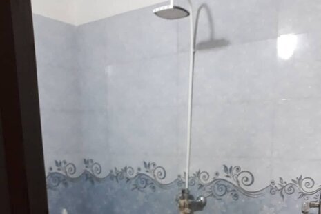 آپارتمان مبله دوخواب طبقه 3 باباطاهر 6 در همدان