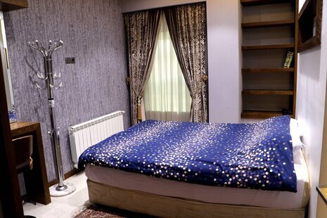 واحد 402 تکخواب لاولی روم (با صبحانه) در هتل آپارتمان اصفهان