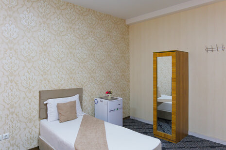 اتاق 4 نفره در هاستل تهران