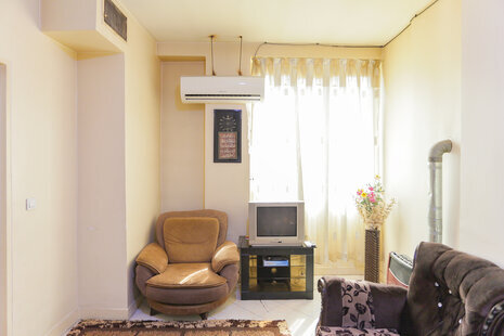 آپارتمان تکخواب واحد 22 در خیابان امام خمینی