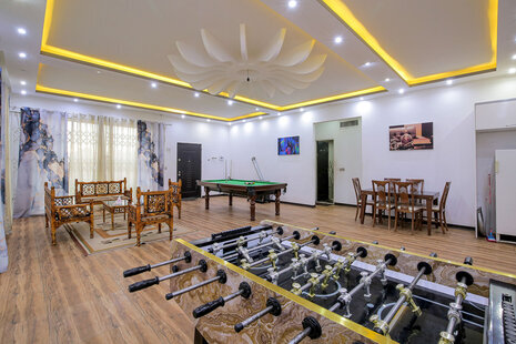 باغ ملکی1 استخر آبگرم سرپوشیده با بیلیارد و فوتبال دستی
