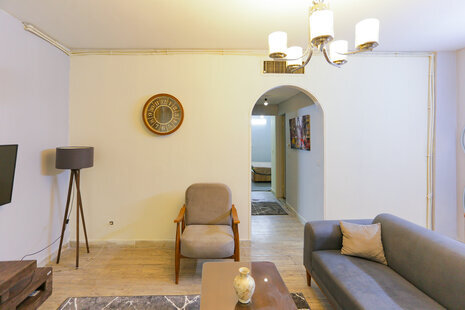 آپارتمان مبله دوخواب واحد 5 در پاسداران