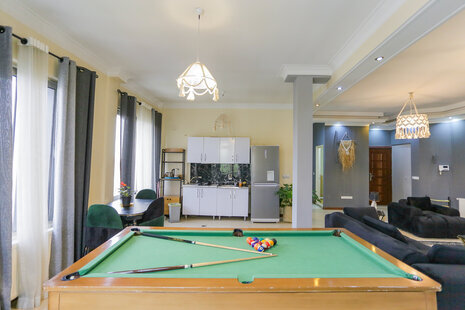 آپارتمان مبله دوخواب 18 در اقدسیه