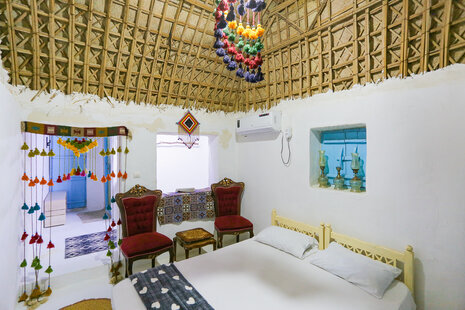 اتاق دریا 1در اقامتگاه بومگردی قشم