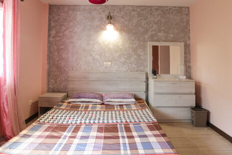 آپارتمان تک خواب مبله ستاره هیراد در کیش