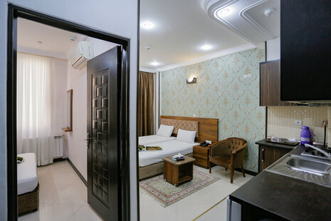 اتاق (4نفره)در هتل آپارتمان در مشهد