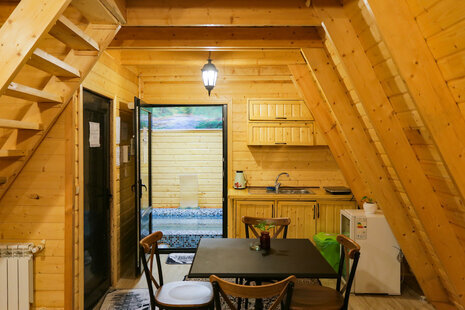 کلبه دوبلکس ارکیده دوخواب در مجتمع اقامتی رشت