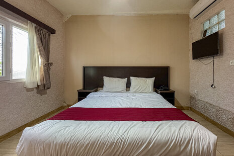 واحد دبل در هتل استخردار ساحلی قشم