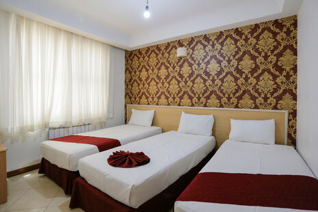 واحد دوخواب 5نفره درهتل آپارتمان درمشهد