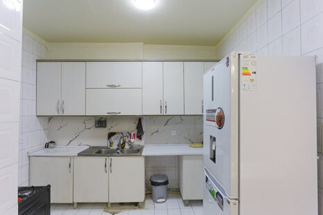 آپارتمان مبله دوخواب واحد 2 در آیت الله کاشانی