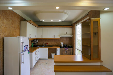 آپارتمان مبله طبقه پنجم در ونک