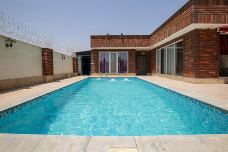 ویلا استخر آبگرم لوتوس 1 در کردان