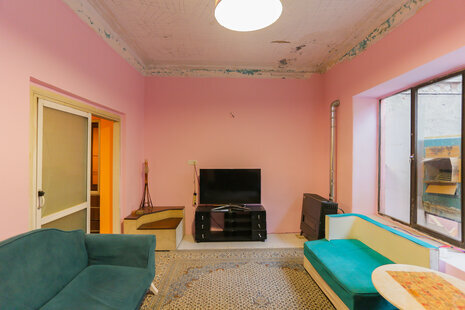 آپارتمان مبله تکخواب رشتچی 2 در میدان انقلاب