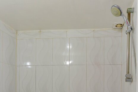 واحد سه نفره 103 در مسافرخانه میدان فردوسی