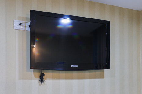 واحد دونفره با سرویس بهداشتی ایرانی در هتل در خیابان پانزده خرداد