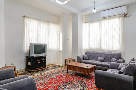 آپارتمان مبله دوخواب غفاری در قشم