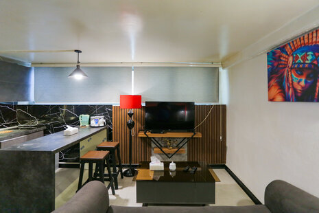 سوئیت جکوزی دار نقلی و لوکس اشرفی اصفهانی کد (09)