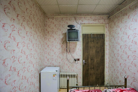 اتاق 2 تخته در مهمانپذیر در خیابان مولوی