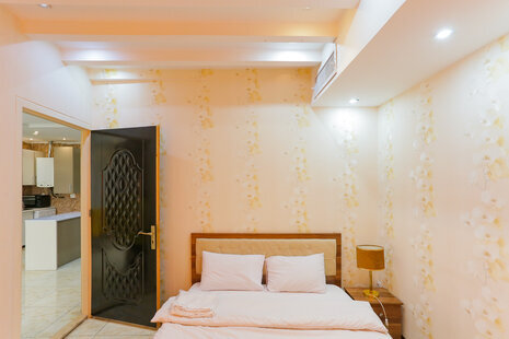 آپارتمان مبله تک خواب  واحد 13 در صادقیه