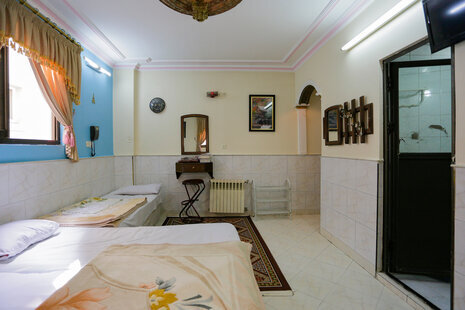 اتاق4نفره (114) در هتل آپارتمان درمشهد