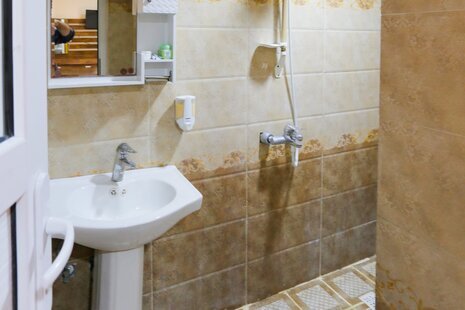 واحد 210 سه نفره در هتل درگهان