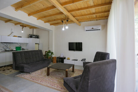 ویلا دوبلکس مبله چوبی سیکاس سبز در ماسال