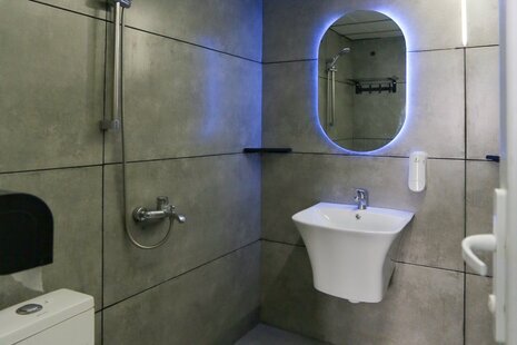 اتاق سه نفره مستردار در هاستل در دروازه دولت