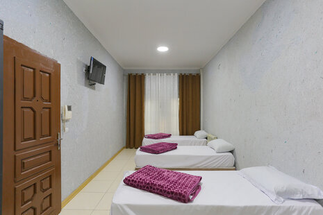 واحد تکخواب پنج نفره VIP 203 در مسافرخانه میدان فردوسی