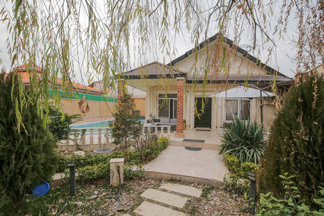 ویلا دوخواب استخرآبگرم در کردان