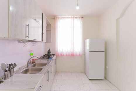 آپارتمان مبله دوخواب کوروش مال 3 در ستاری