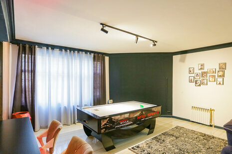 آپارتمان مبله دوخواب جکوزی دار سپیدار 2 در سعادت آباد