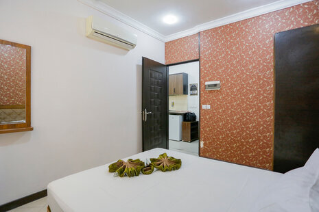 اتاق (4نفره)در هتل آپارتمان در مشهد