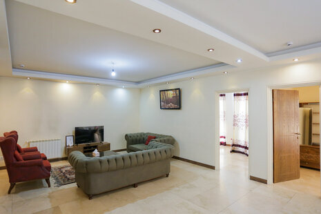 آپارتمان مبله دوخواب در میدان هفت تیر 1