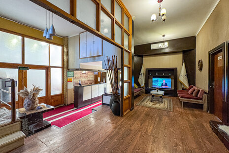 واحد دبل در هتل استخردار ساحلی قشم