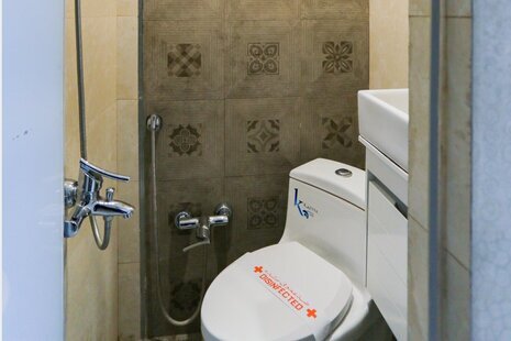 واحد سه نفره در هتل در خیابان پانزده خرداد