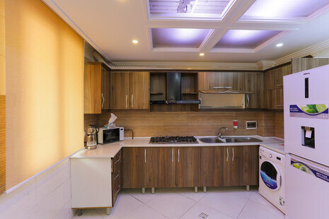 آپارتمان مبله 3 خواب لوکس در کریم خان (4)