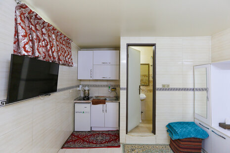 سوئیت 20 متری کلوانی 3 در میدان راه آهن ظرفیت