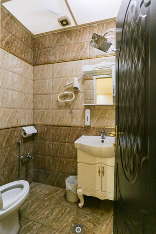 آپارتمان مبله تک خواب  واحد 9 در صادقیه