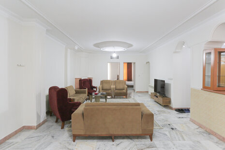 آپارتمان مبله سه خواب در شهرک گلستان