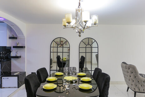 آپارتمان دو خواب مبله نقره در سعادت آباد