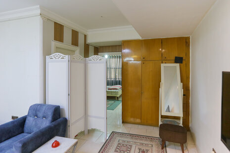 آپارتمان مبله تکخواب همکف در میدان ولیعصر