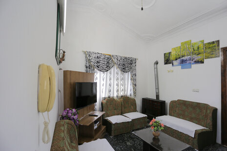 یکخوابه سیاری نزدیک نمک ابرود و ودریا