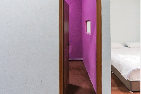 واحد تکخواب چهار نفره در مسافرخانه در میدان فردوسی